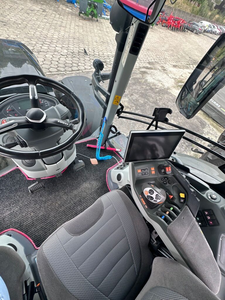 WhatsApp Image 2025-09-24 at 09.57.00 (6)