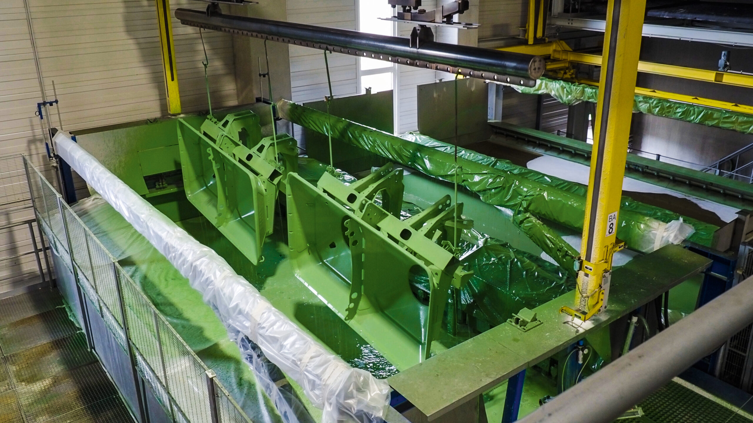 Grundbehaelter_ZA-TS_ZA-V_09_30_24_Lackierung_d1_220810